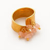 Bague Martelée Dorée Ajustable – Pampilles Roses | Acier  Haute Qualité "Susanita" Mara Bijoux
