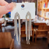 Boucles d’Oreilles Pendantes Strass Blancs – Cuivre Doré ou Argenté  "Amor" Mara Bijoux