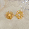 Boucles d’Oreilles en Acier Inoxydable Doré en Forme de Pissenlit avec Perle Blanche Incrustée – Élégance Poétique – Écrin Offert "Sunset" - Mara Bijoux