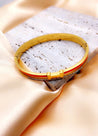 Bracelet Jonc Doré Lettre H – Liseré Orange & Strass Blancs – Acier Inoxydable + Écrin Offert "Hermès Orange" - Mara Bijoux
