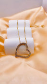 Collier Cœur Doré en Acier Inoxydable – Strass Blancs & Écrin Offert "Emma" - Mara Bijoux