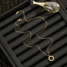 Collier Chiffres Romains & Nacré Noir – Chic & Élégant "Lucretia" Mara Bijoux