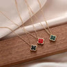 Collier Réversible Rouge & Noir – Acier Titane Doré "Sulpicia" - Mara Bijoux