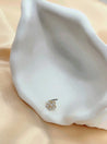 Piercing Nez Rond Doré – Petites Perles Blanches – Acier Inoxydable, Tige en L + Écrin Offert "Nessy Doré" - Mara Bijoux