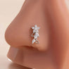 Piercing Nez Fleur Longue Argenté – Zircons Blancs – Acier Inoxydable, Tige en L + Écrin Offert "Lili Argenté" - Mara Bijoux